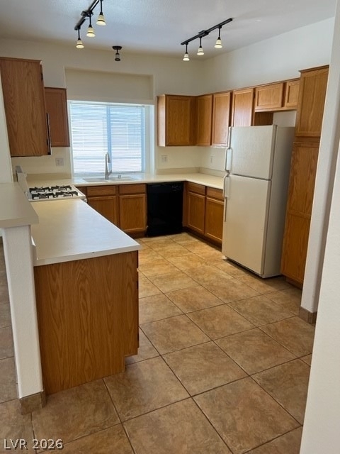 6813 Squaw Mountain Drive - Photo 3