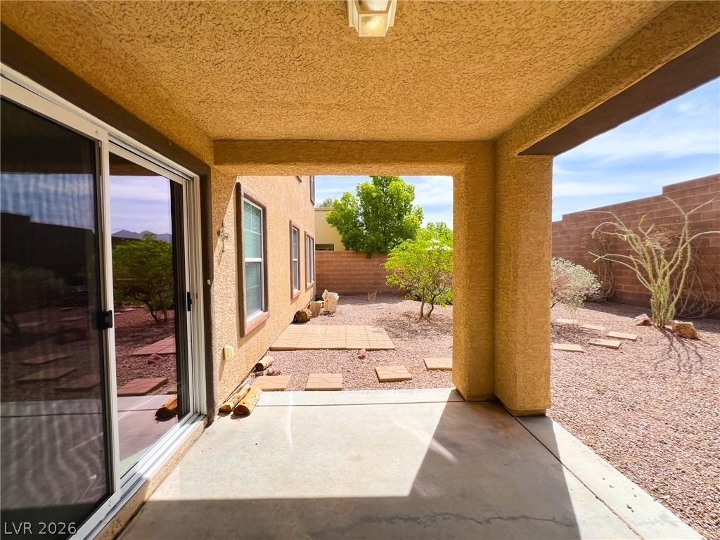 79 Kind Avenue - Photo 84