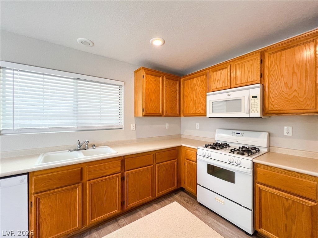 79 Kind Avenue - Photo 30