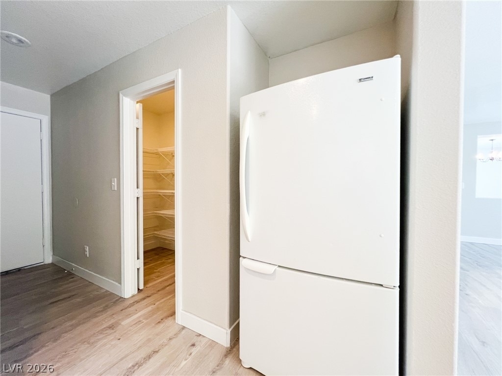 79 Kind Avenue - Photo 38
