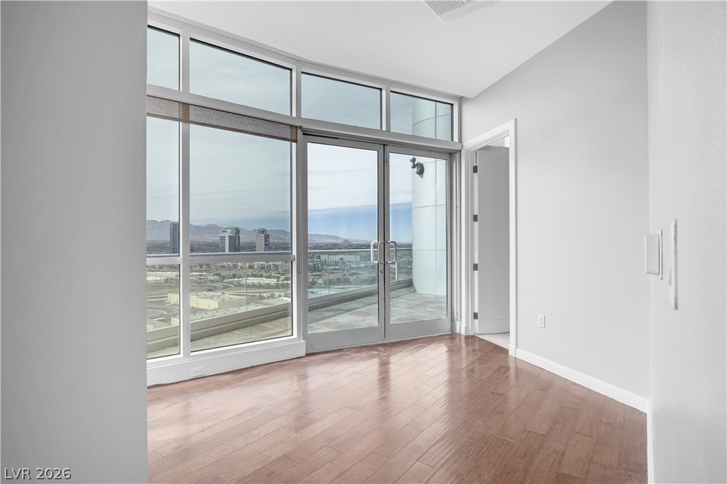 4525 Dean Martin Drive - Photo 5