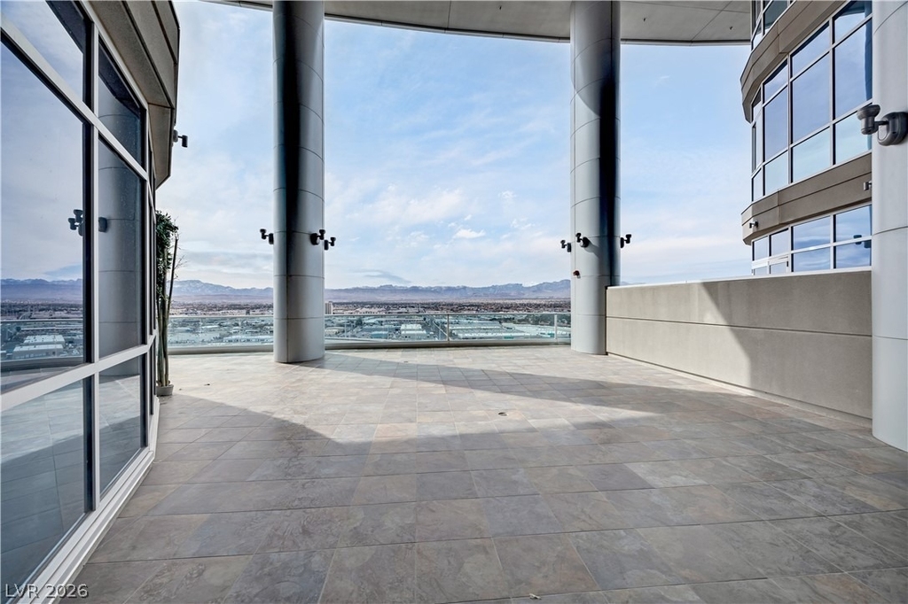 4525 Dean Martin Drive - Photo 26