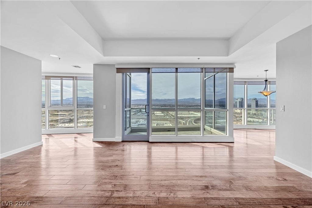 4525 Dean Martin Drive - Photo 6