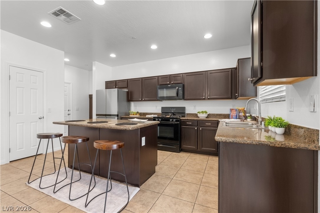 1049 Via Saint Andrea Place - Photo 3