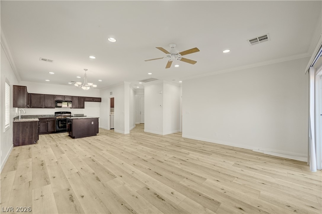 139 Bloomsbury Avenue - Photo 5