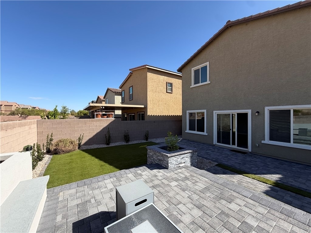 8231 Selenite Street - Photo 18