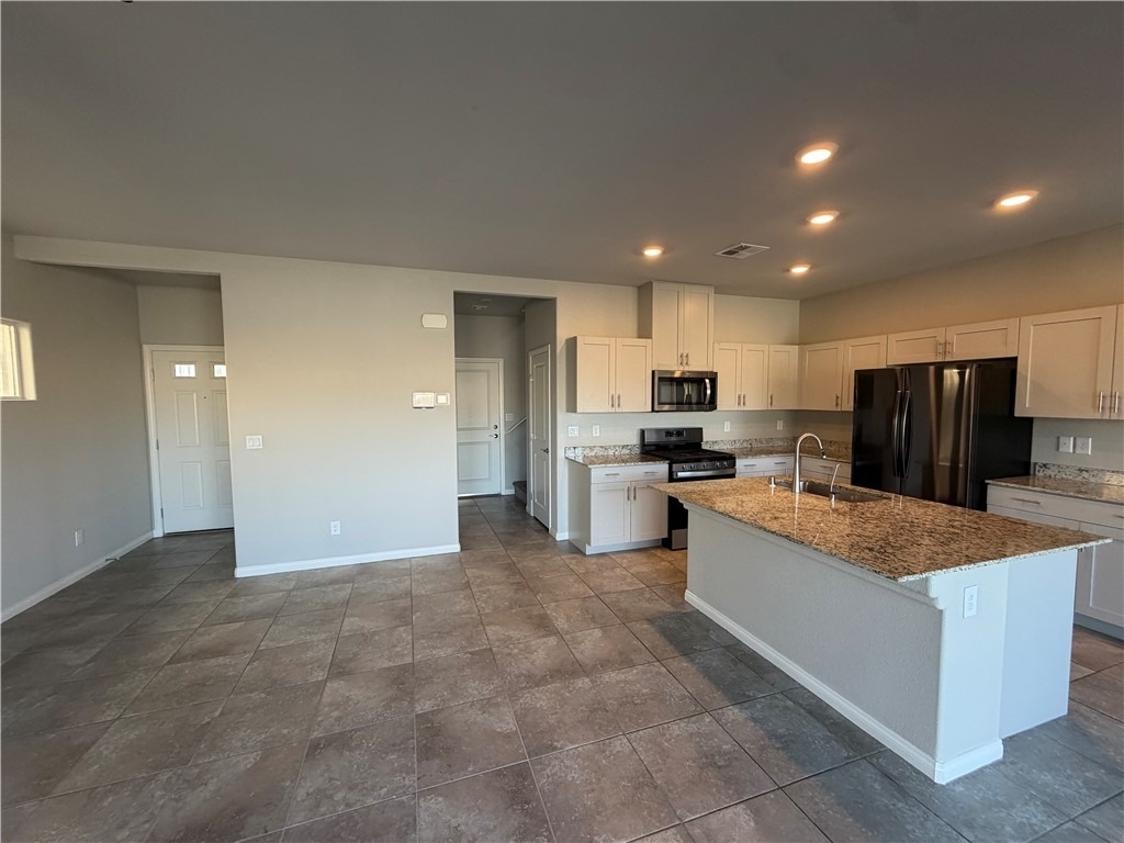 8231 Selenite Street - Photo 9