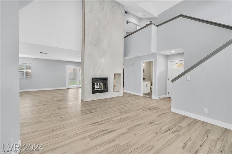 214 Pocahontas Court - Photo 2