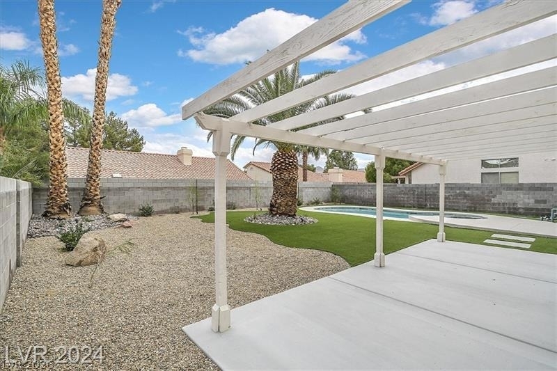 214 Pocahontas Court - Photo 20