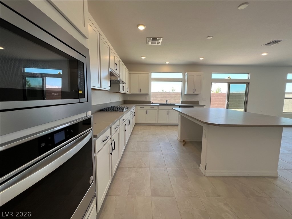7129 Bold Rock Avenue - Photo 2