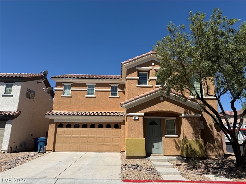 651 Shadwell Street - Photo 1