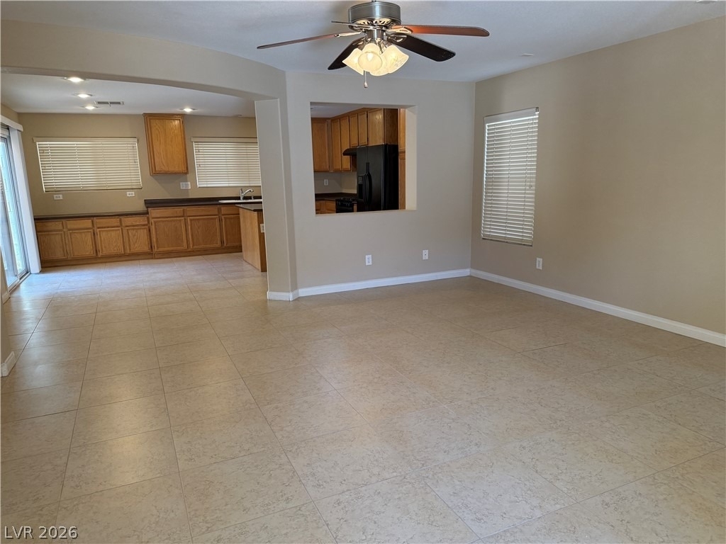 651 Shadwell Street - Photo 4