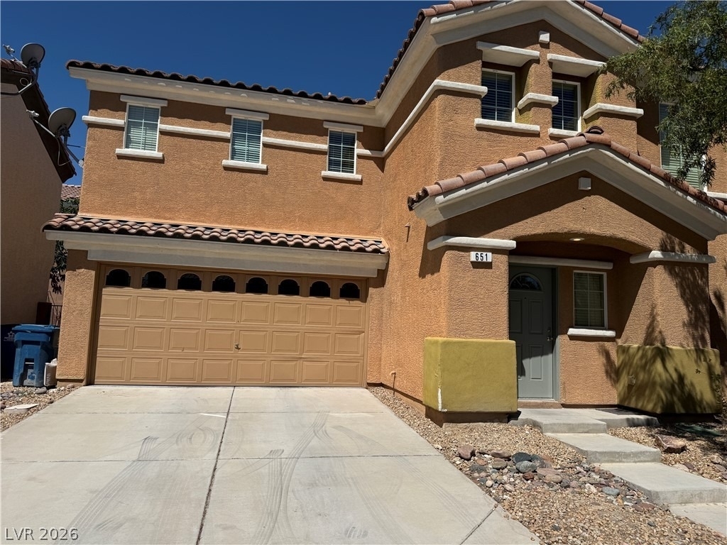 651 Shadwell Street - Photo 0