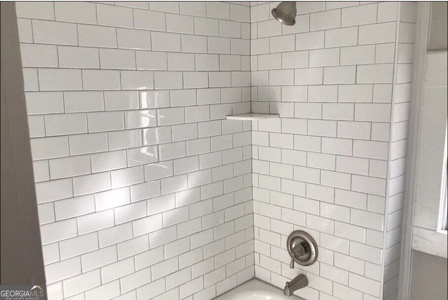 201 S Pine Street - Photo 6