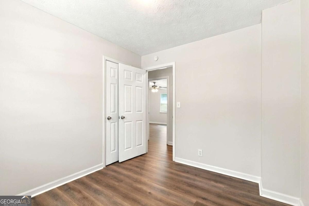 2741 Oxford Drive - Photo 8
