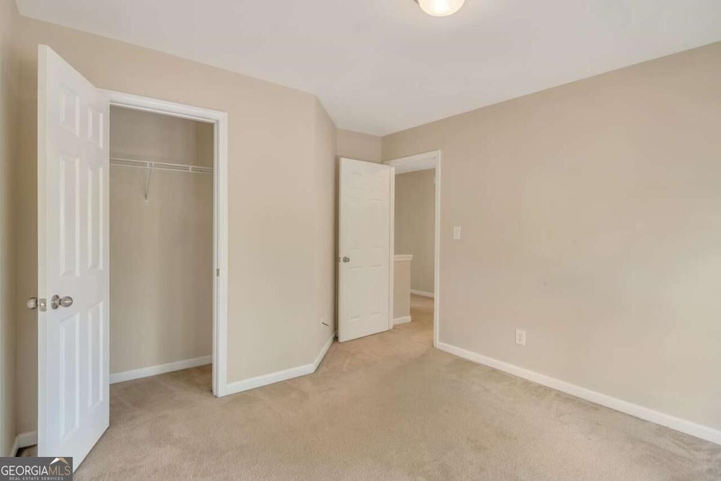 3803 Memphis Drive - Photo 11