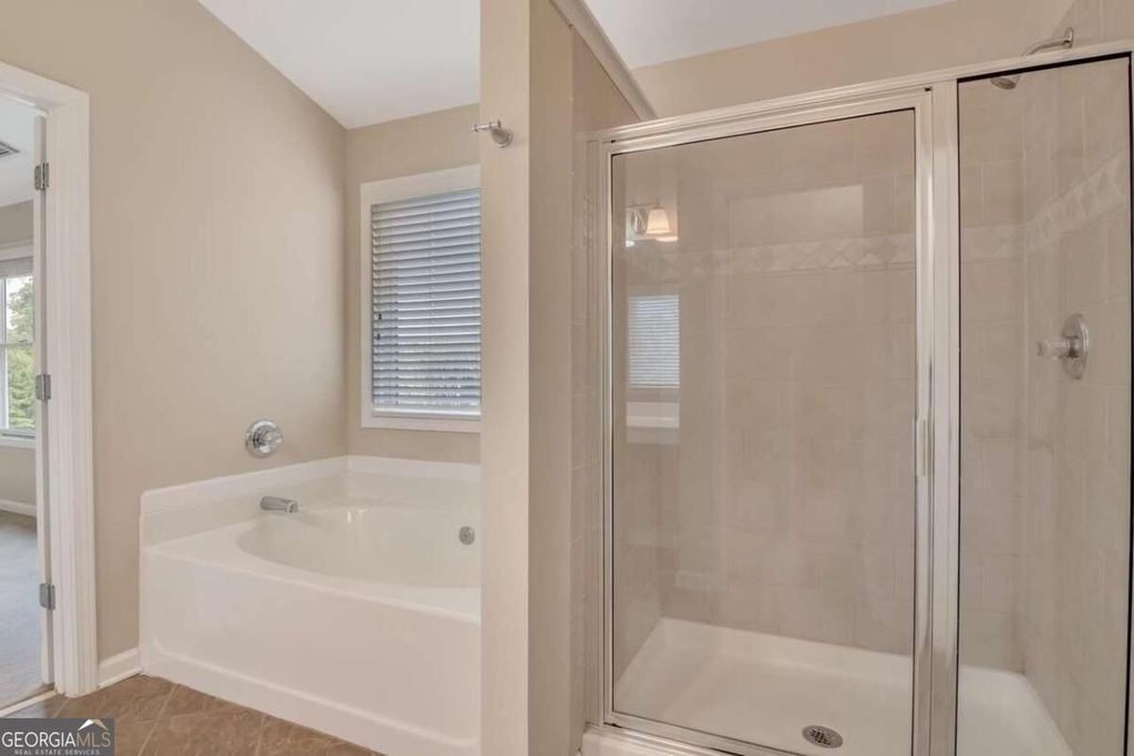 3803 Memphis Drive - Photo 6