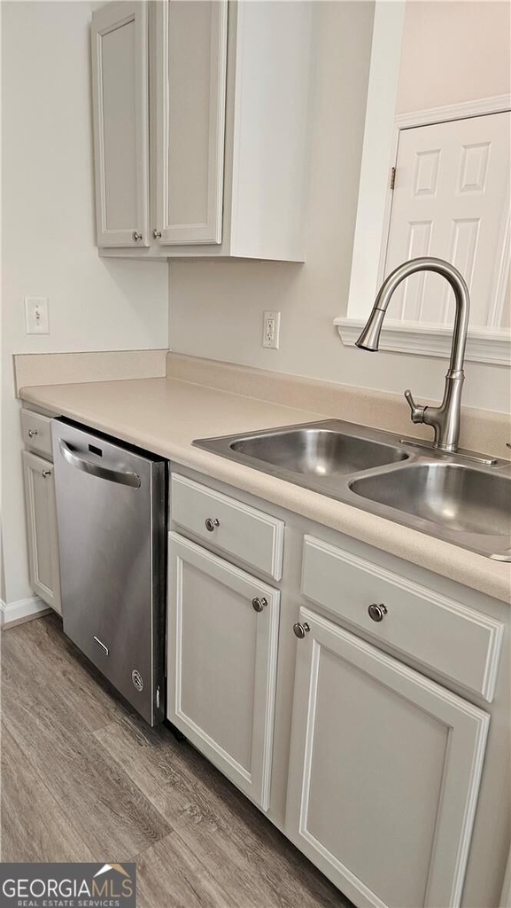 3060 Kentmere Drive - Photo 4