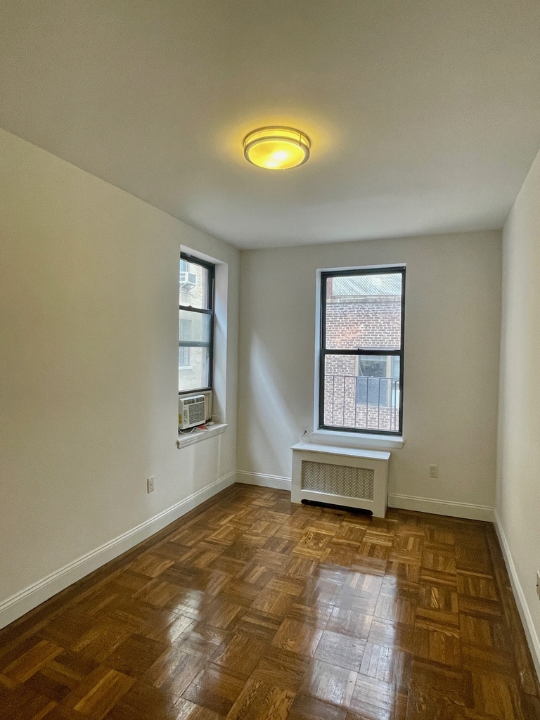  East 88th Street / Park Avenue - Photo 5