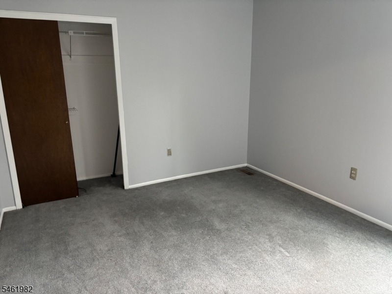 23 Bloomingdale Dr - Photo 13
