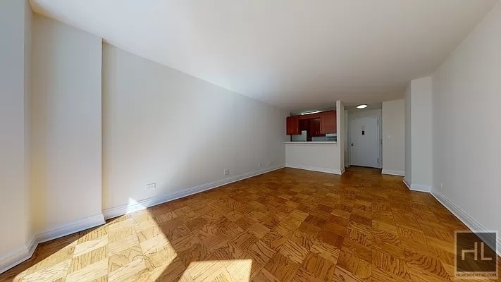 East 71st Street - Photo 2