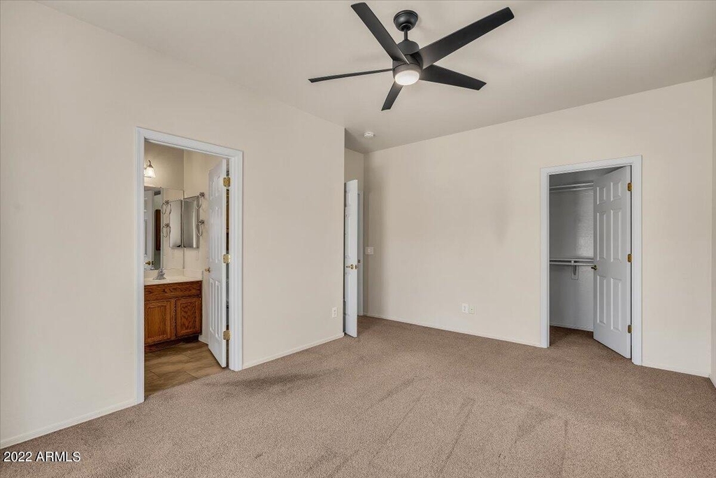 902 E Madeline Drive - Photo 13