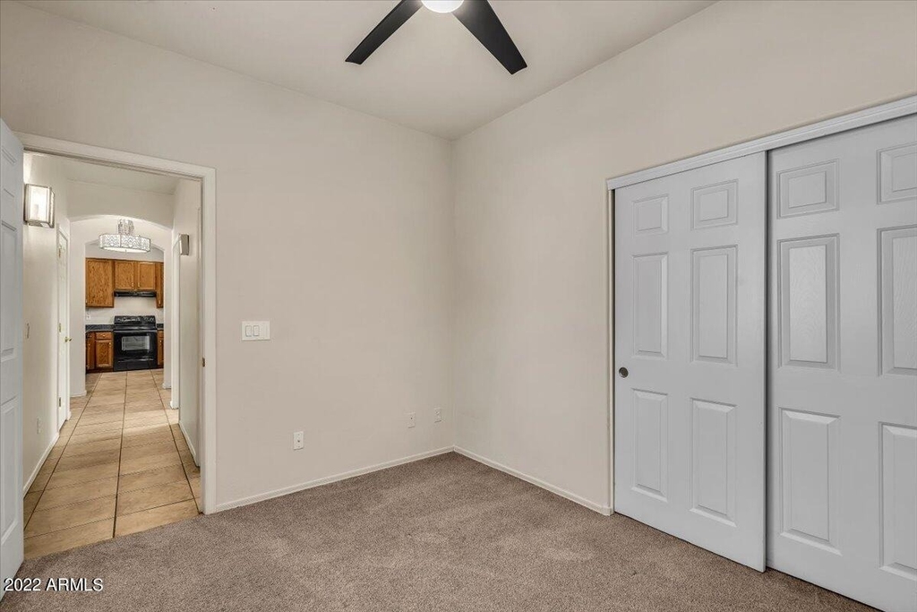 902 E Madeline Drive - Photo 17