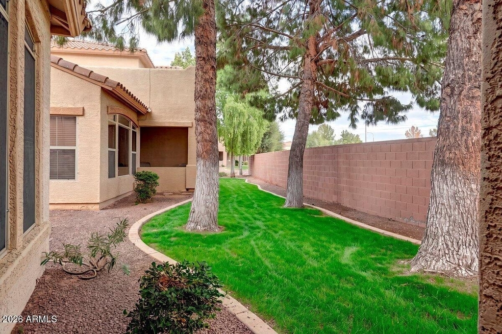 2600 E Springfield Place - Photo 23