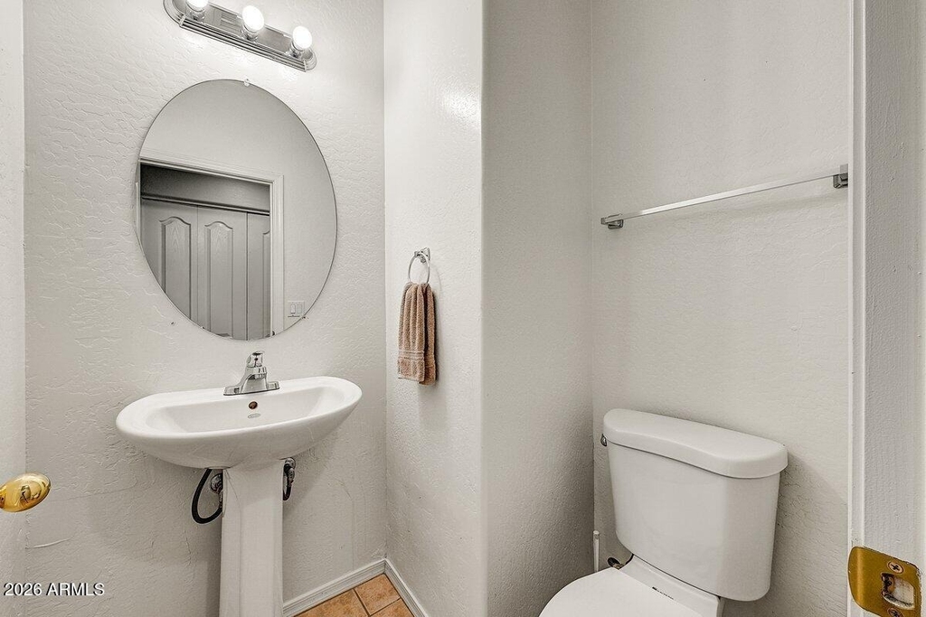 2600 E Springfield Place - Photo 11