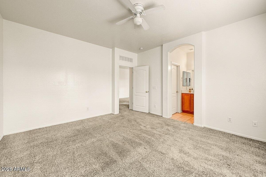 2600 E Springfield Place - Photo 15