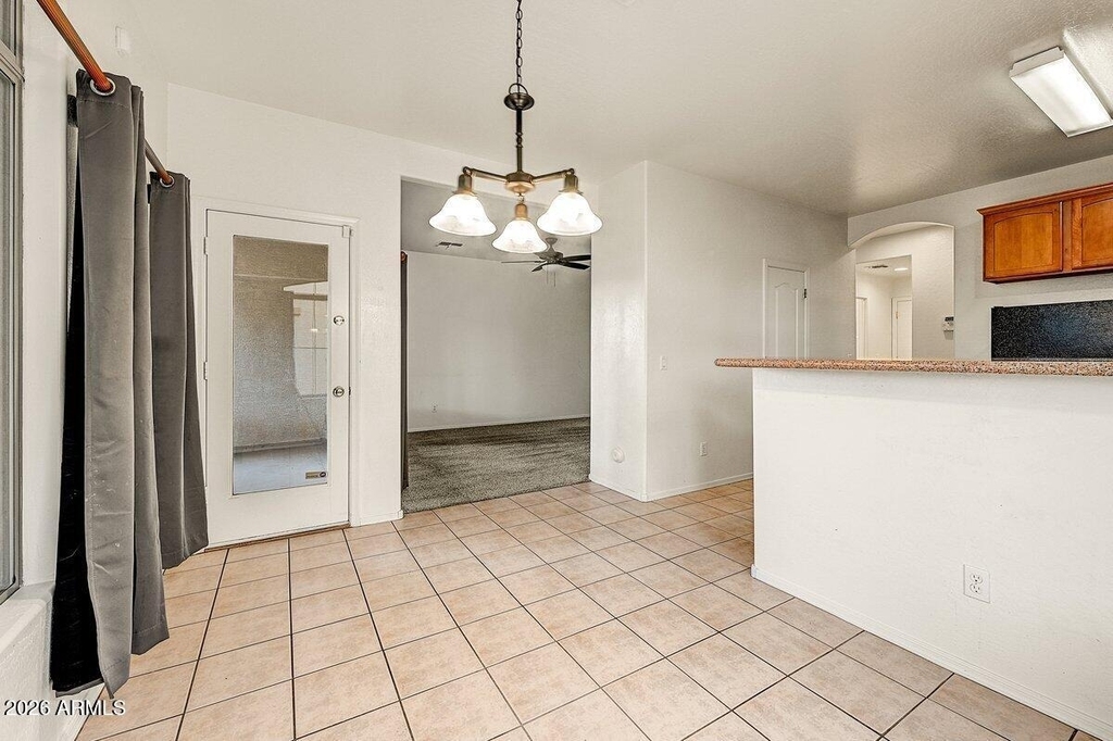 2600 E Springfield Place - Photo 6
