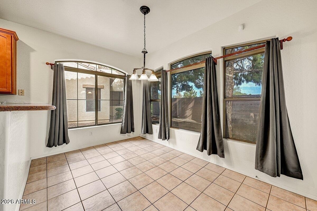 2600 E Springfield Place - Photo 7