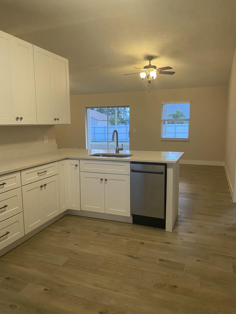 1866 Sw Effland Avenue - Photo 5