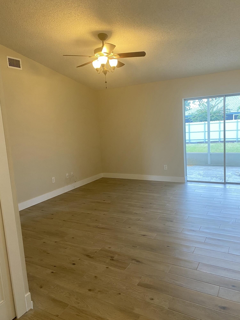 1866 Sw Effland Avenue - Photo 11