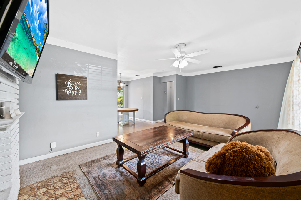 1532 Nw 7th Avenue - Photo 4