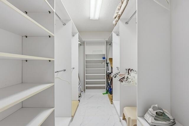 2400 Presidential Way - Photo 21