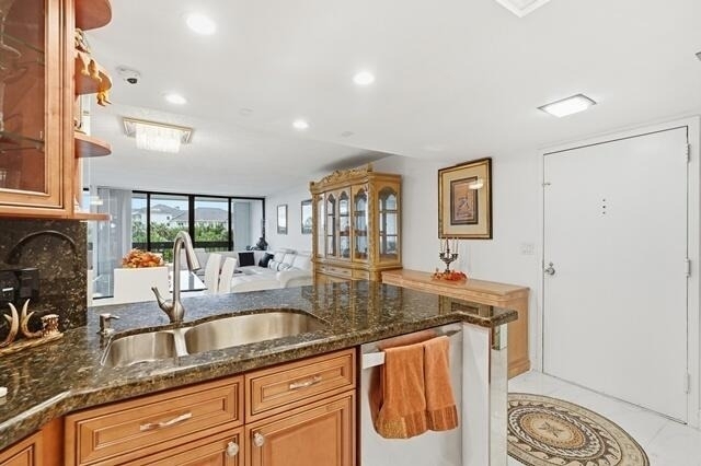 2400 Presidential Way - Photo 12