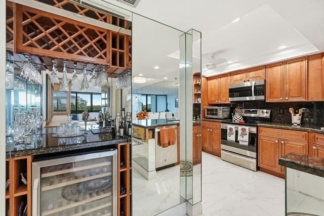 2400 Presidential Way - Photo 13
