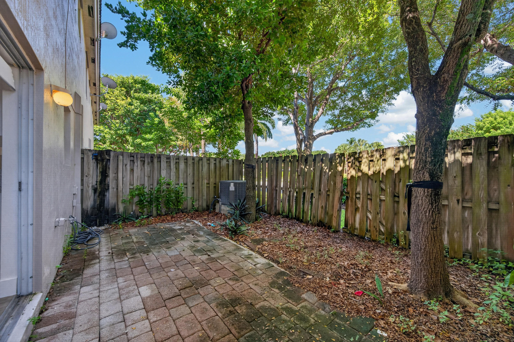 21952 Sw 93rd Place - Photo 37