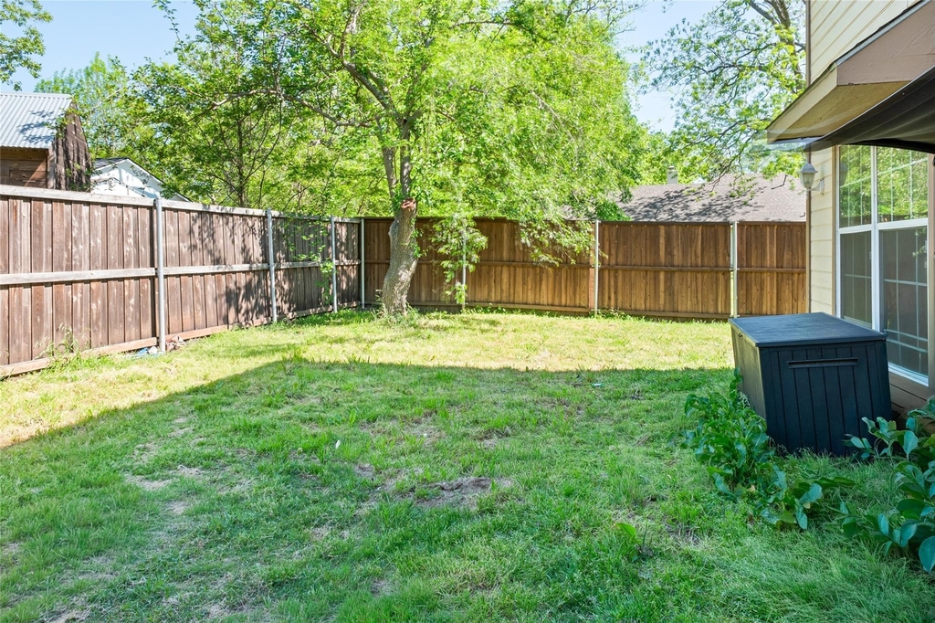 487 S Waco Street - Photo 13