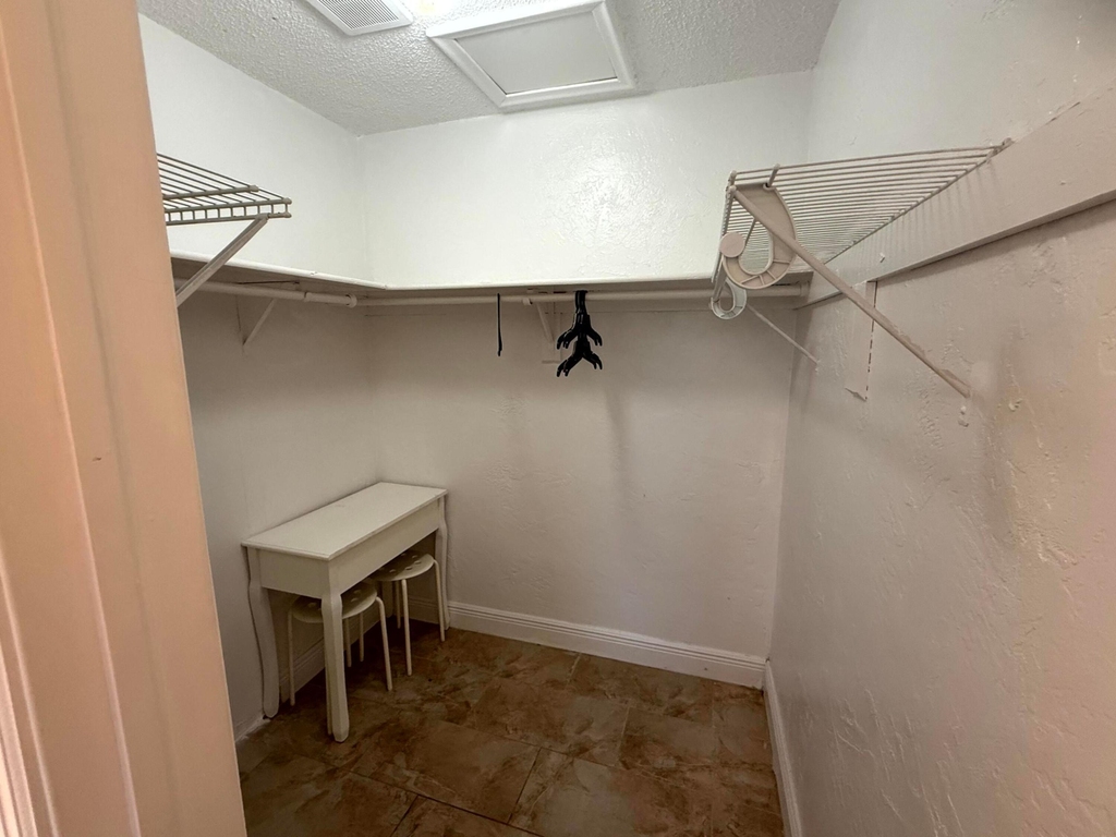 9331 Sw 166th Street - Photo 8