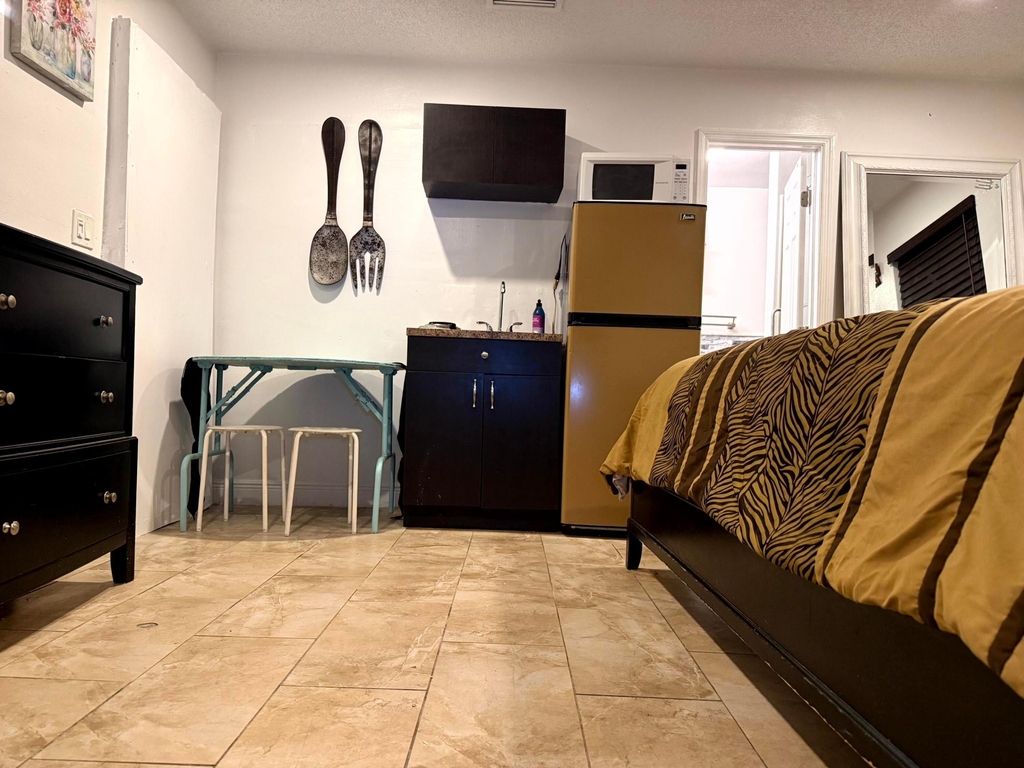9331 Sw 166th Street - Photo 3
