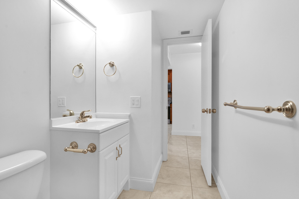 1252 S Military Trail - Photo 27
