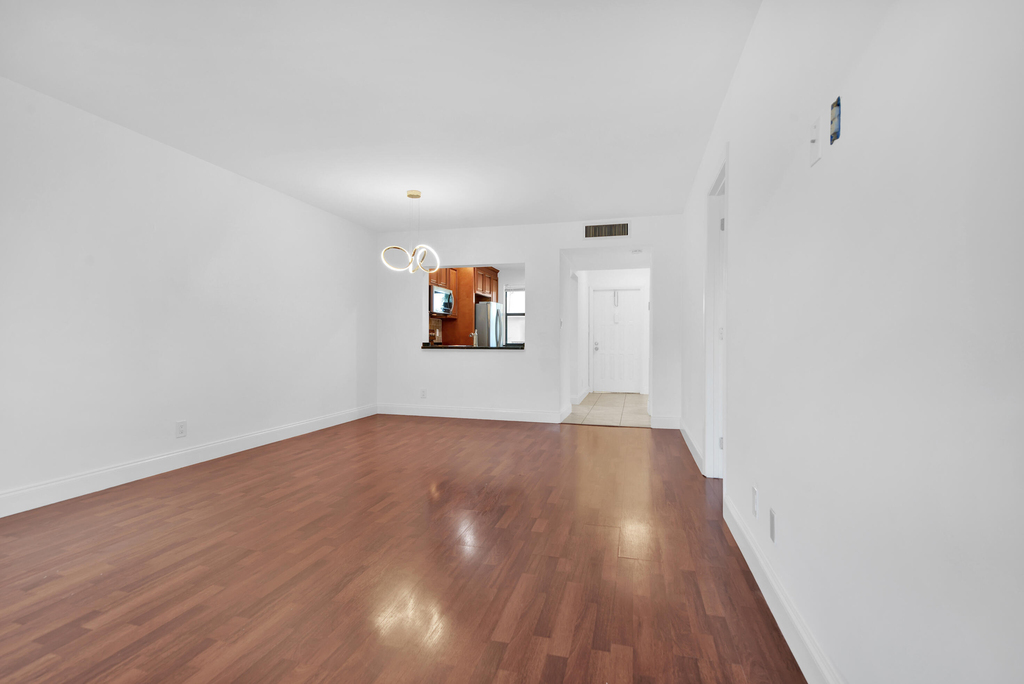 1252 S Military Trail - Photo 2