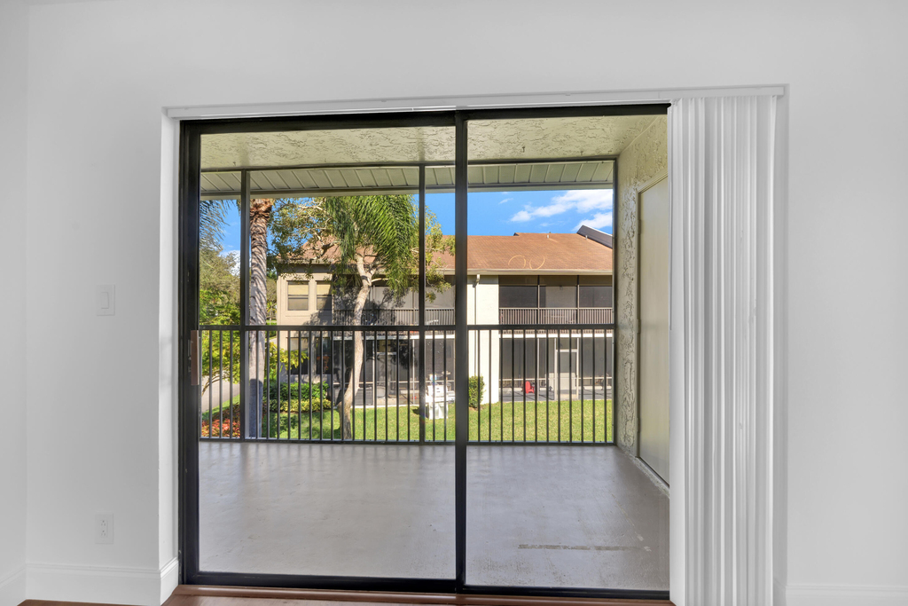 1252 S Military Trail - Photo 18