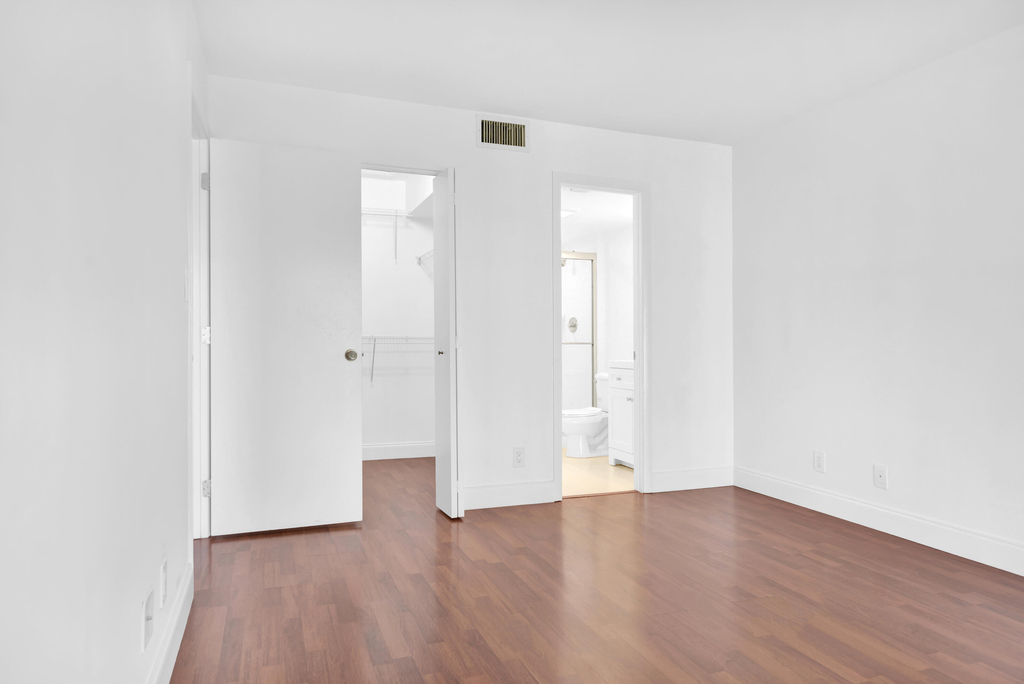 1252 S Military Trail - Photo 17