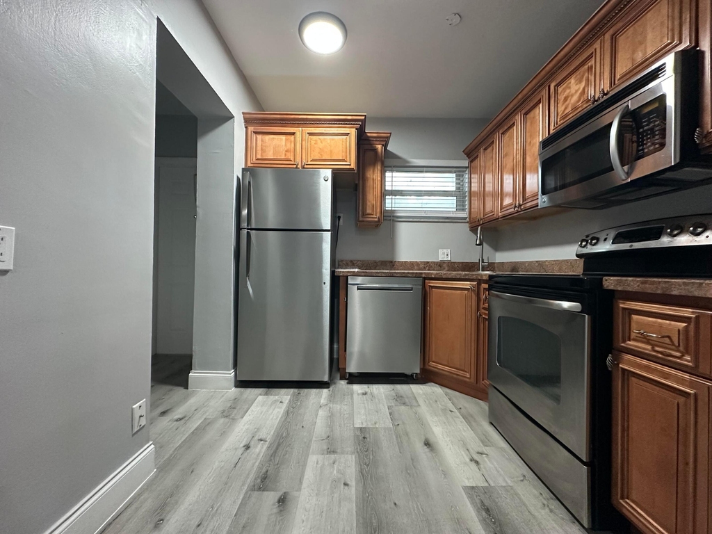 195 Se 10th Street - Photo 6