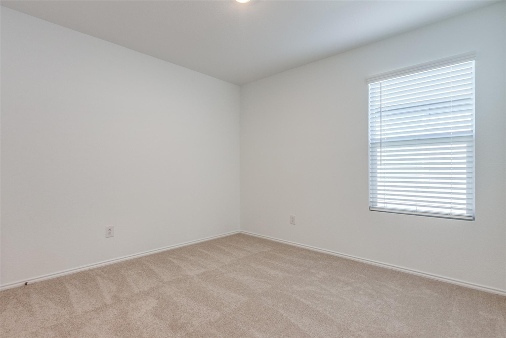 3420 Flicker Place - Photo 6