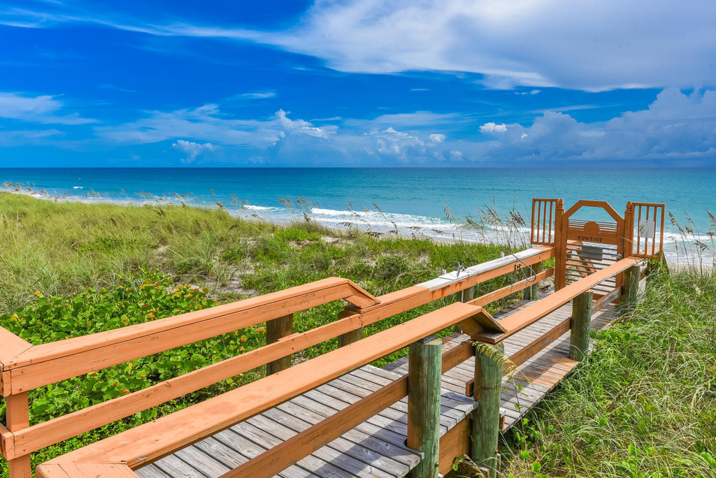 1357 Ne Ocean Boulevard - Photo 8