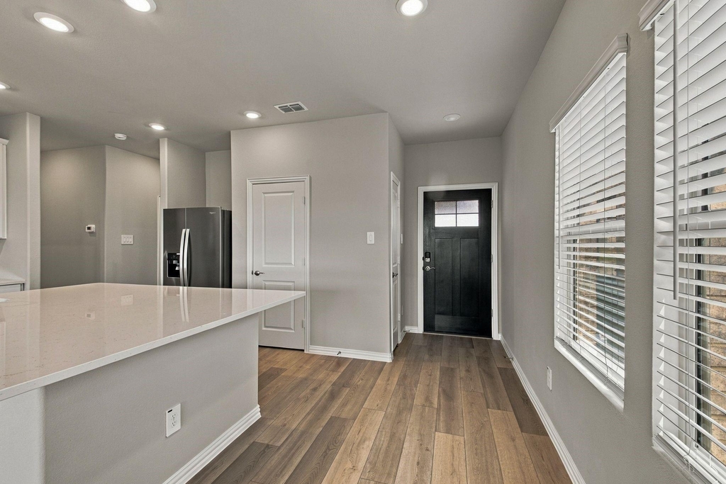 1203 Bridgewalk Drive - Photo 4